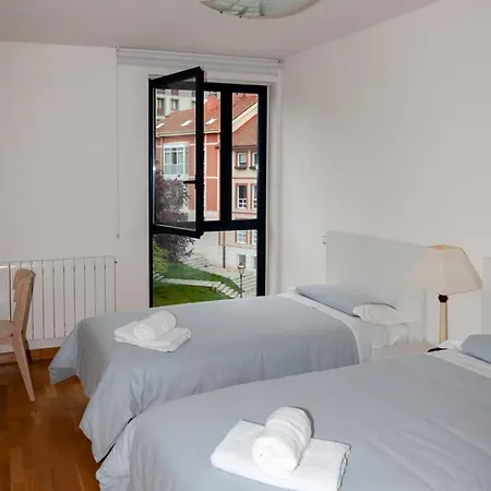 Apartment Comodo Y Muy Bonito, Burgos